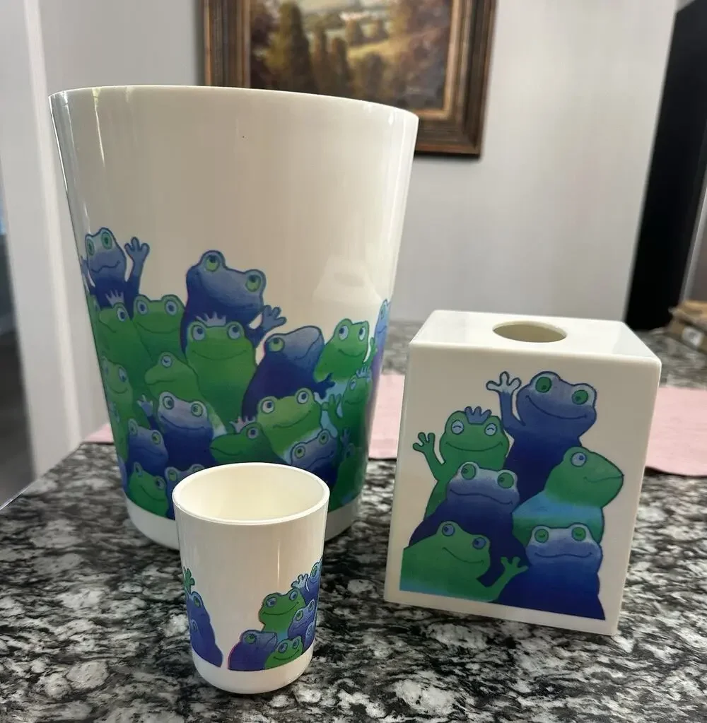 VTG Frog Bathroom Set Trash Can Tissue Holder Tumbler Made In USA Plastic